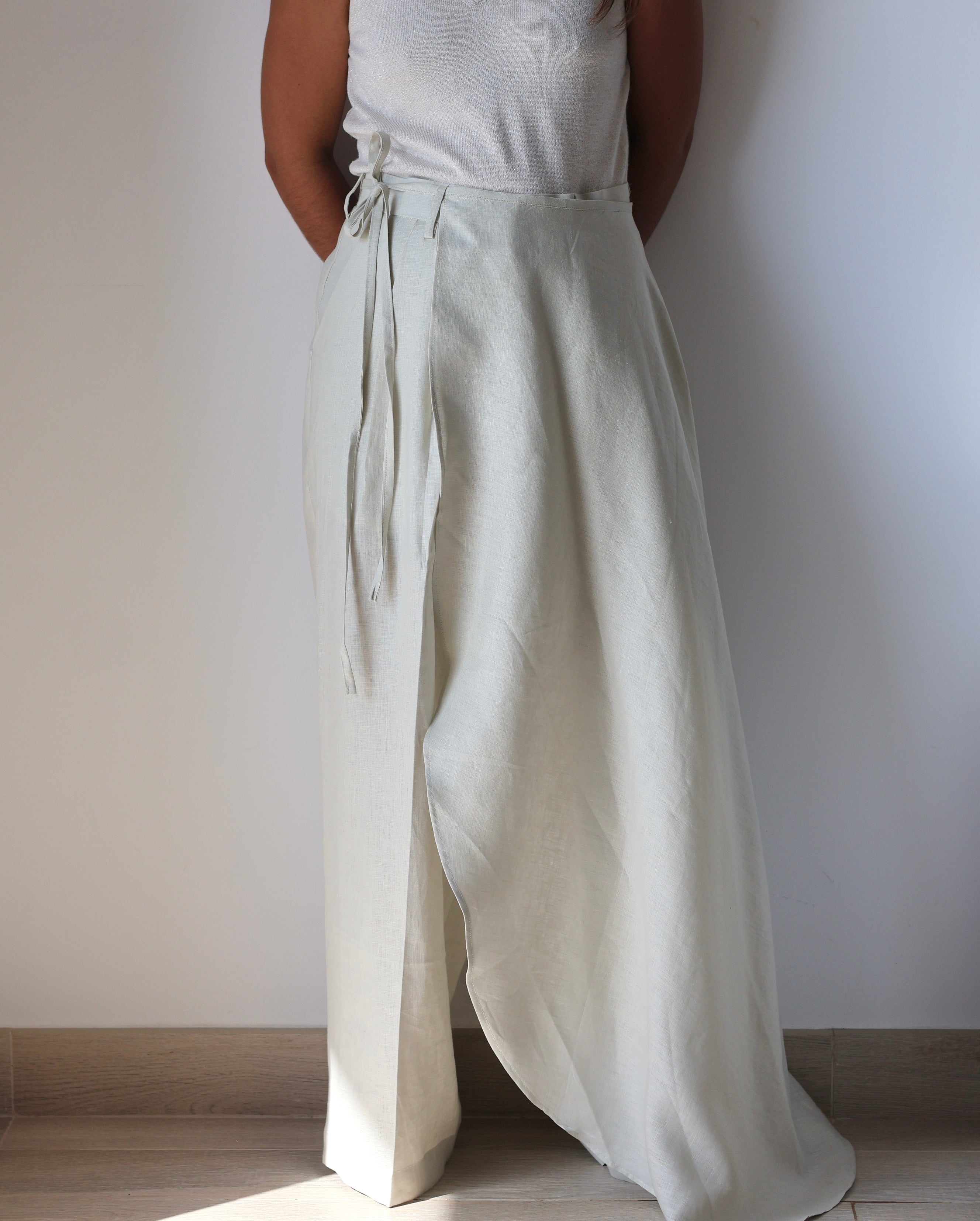 2 in 1 linen skirt and pants made from organic Japanese linen handmade by Nathalia Ojeda | iiwa kashi