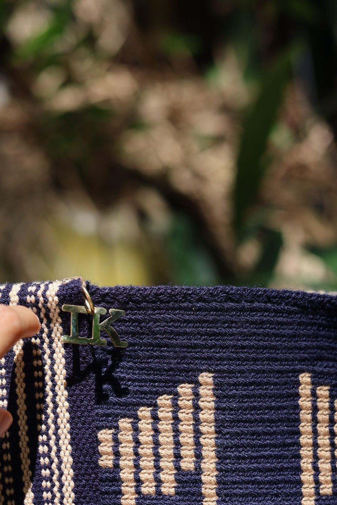 PALANACHI estrellada | Navy Wayuu Tote Bag - Curated by Nathalia Ojeda