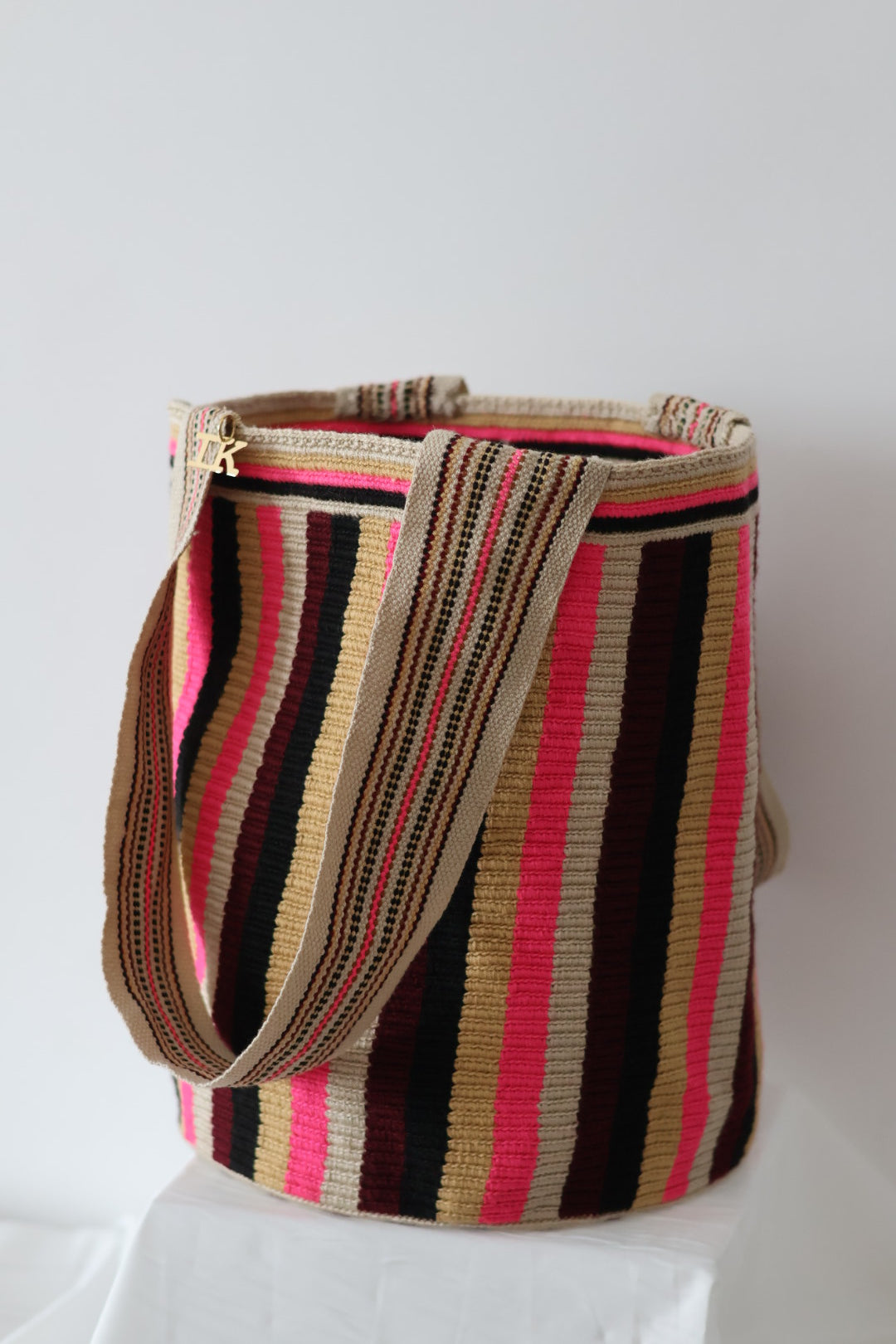 PALANACHI colorada | Colorful Wayuu Tote Bag - Curated by Nathalia Ojeda