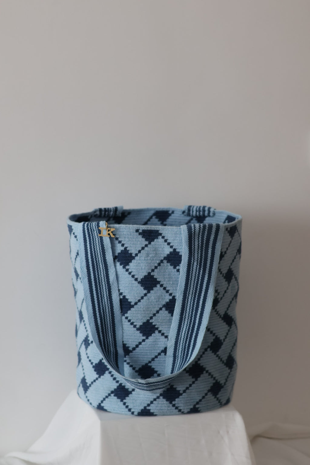PALANACHI azulada | Blue Wayuu Tote Bag - Curated by Nathalia Ojeda